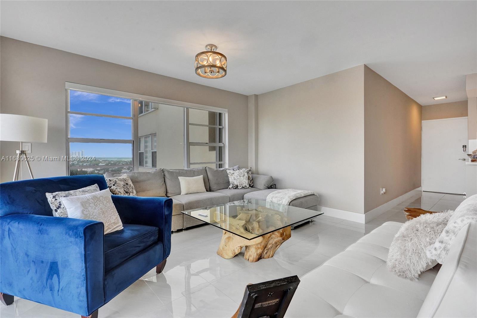 11111 Biscayne Blvd # 14H