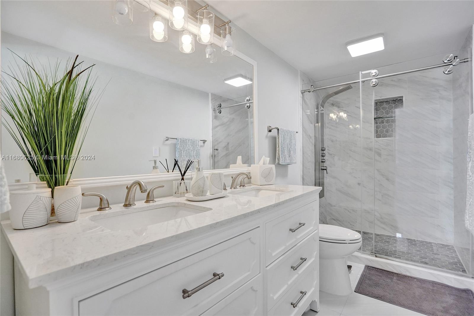 11111 Biscayne Blvd # 14H