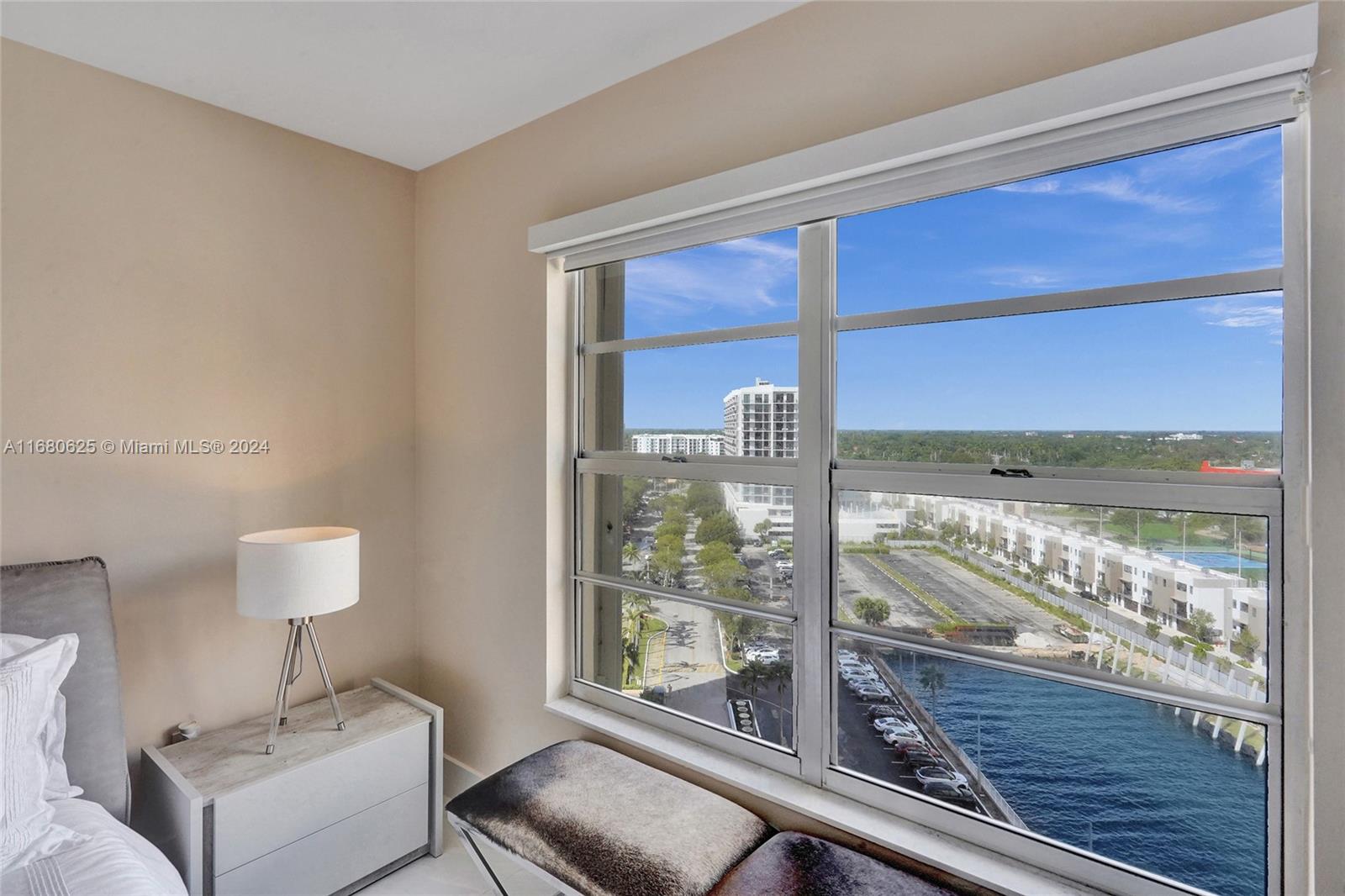 11111 Biscayne Blvd # 14H