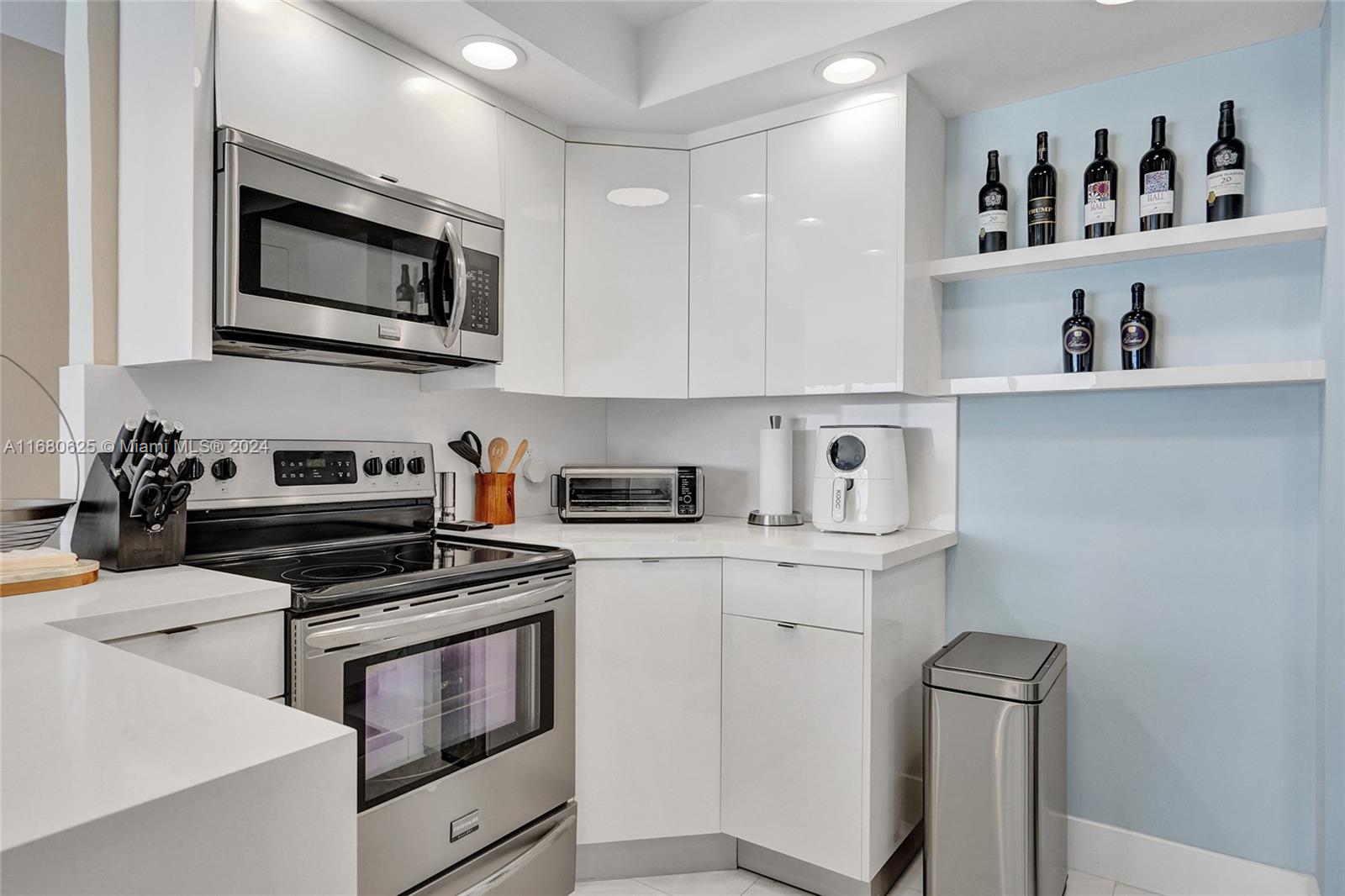 11111 Biscayne Blvd # 14H