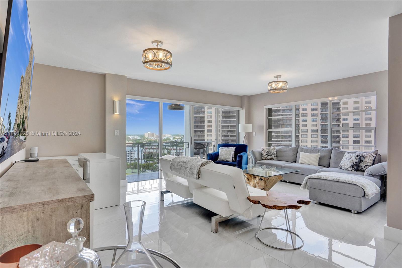 11111 Biscayne Blvd # 14H