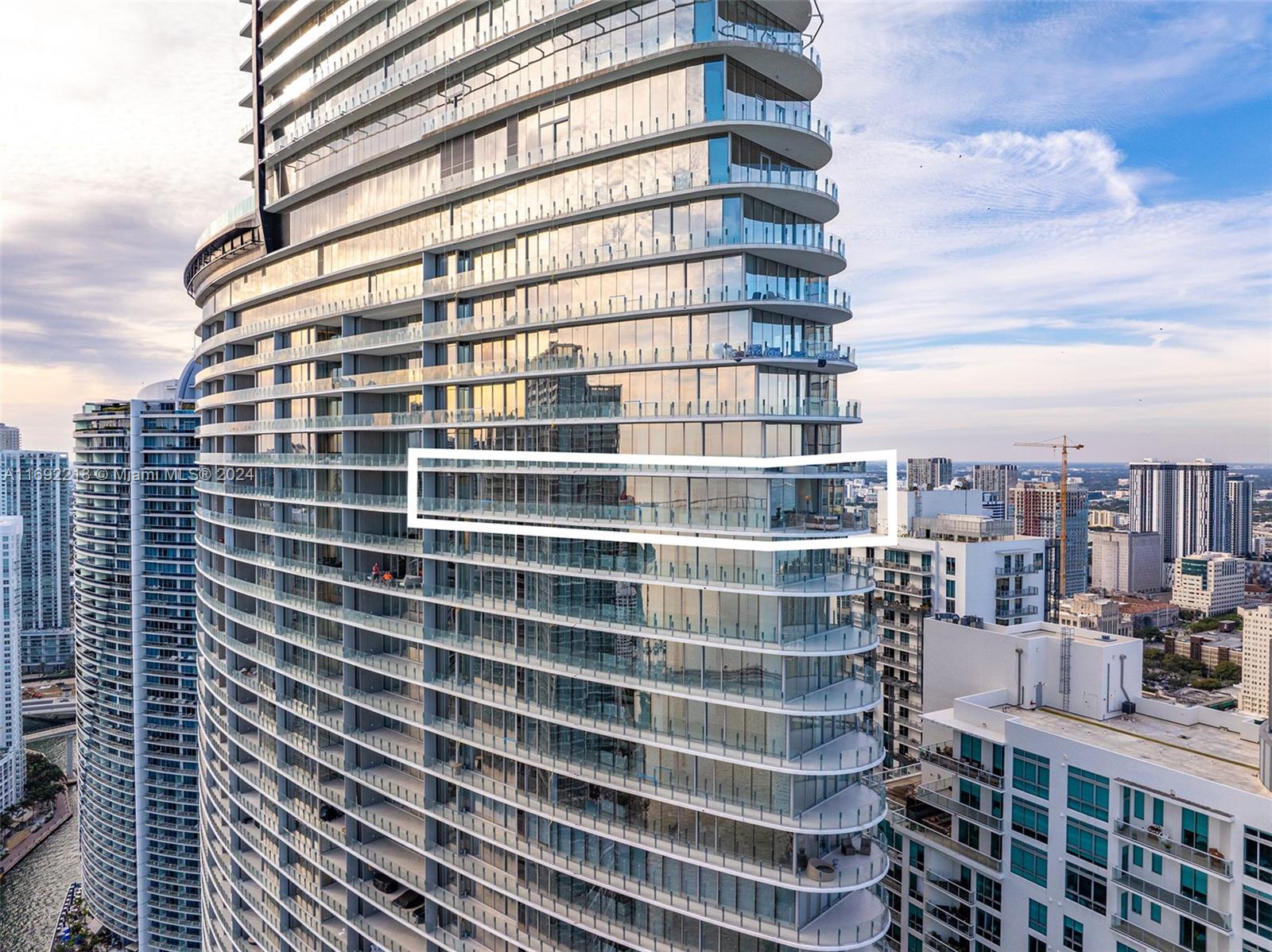 300 Biscayne Blvd Way # 4701