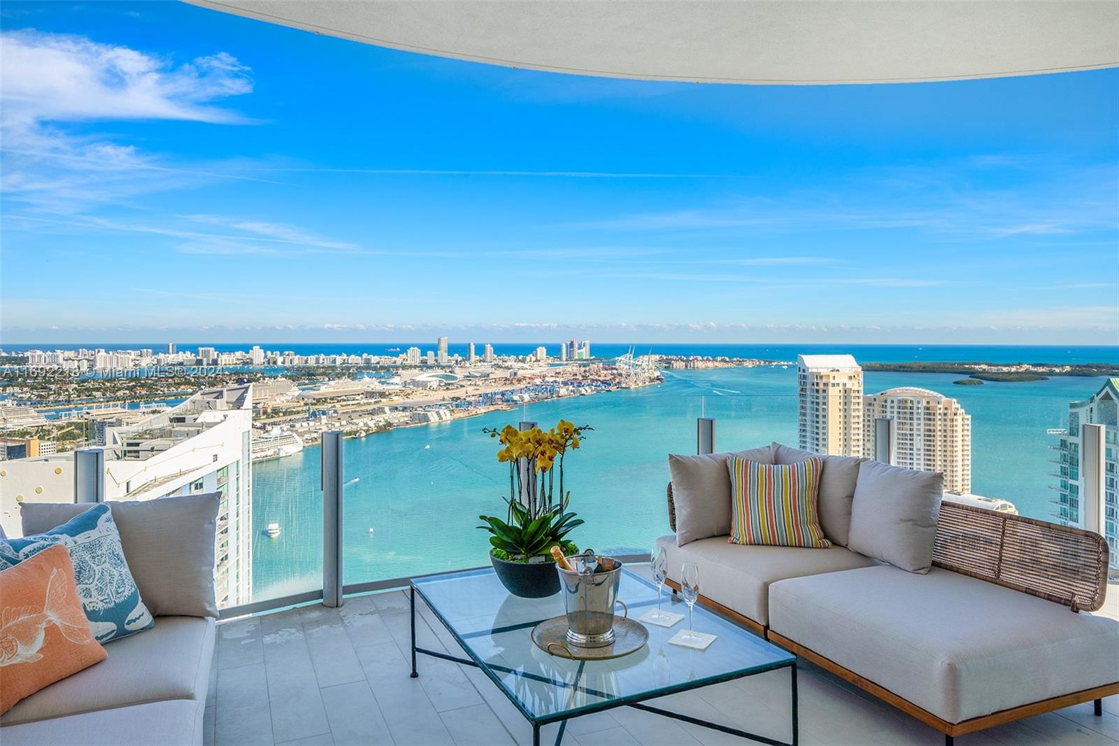 300 Biscayne Blvd Way # 4701