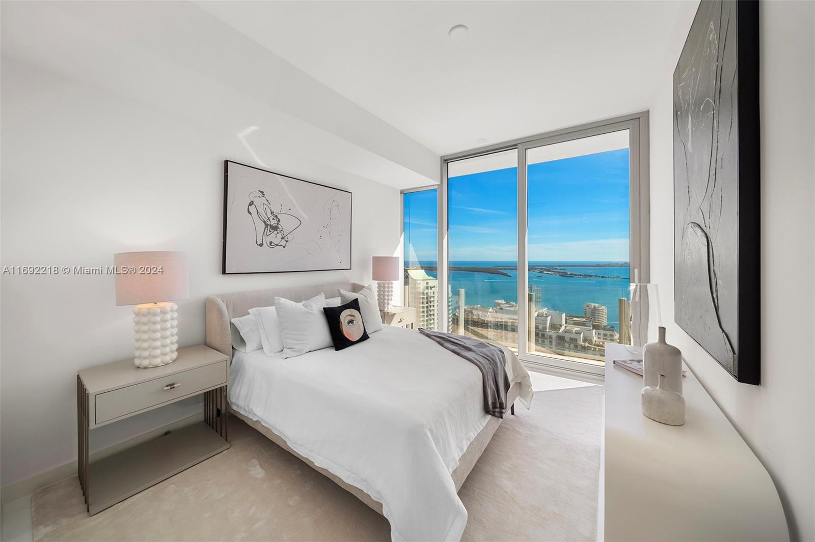 300 Biscayne Blvd Way # 4701