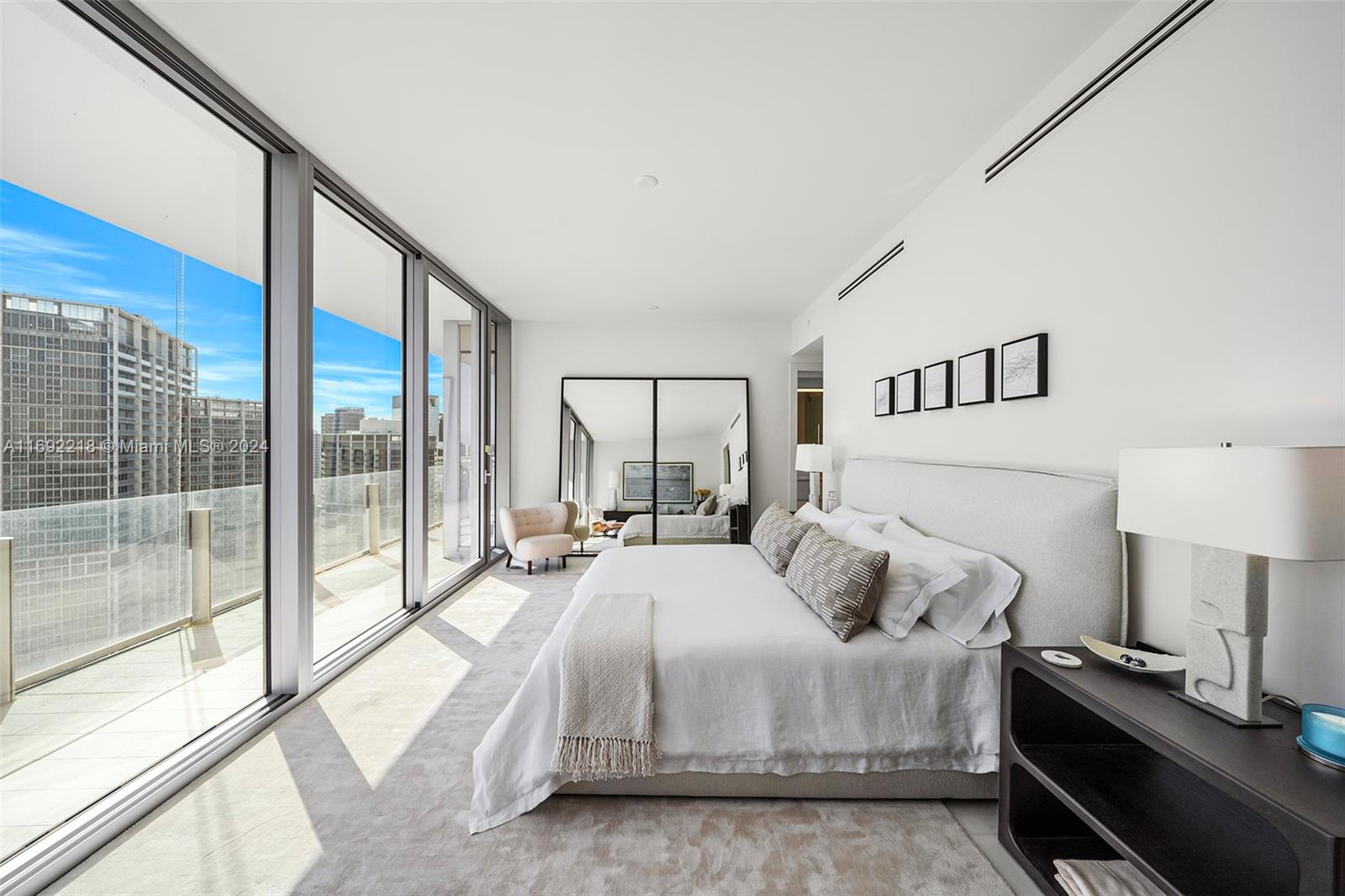 300 Biscayne Blvd Way # 4701
