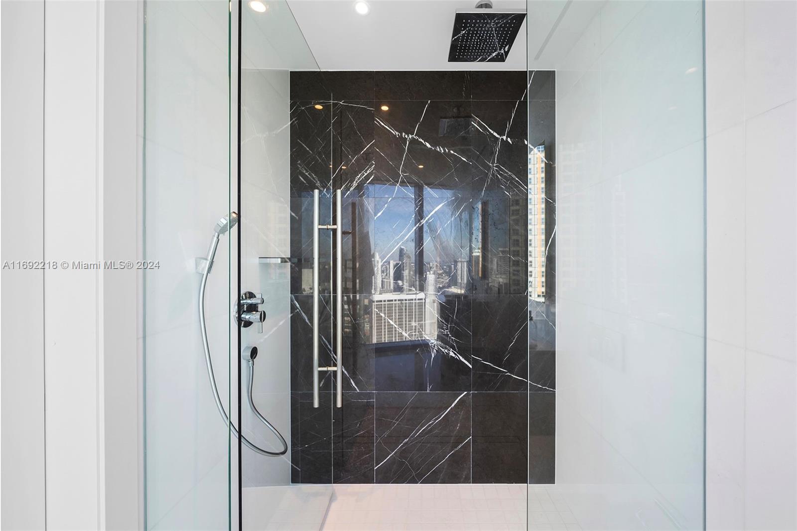 300 Biscayne Blvd Way # 4701