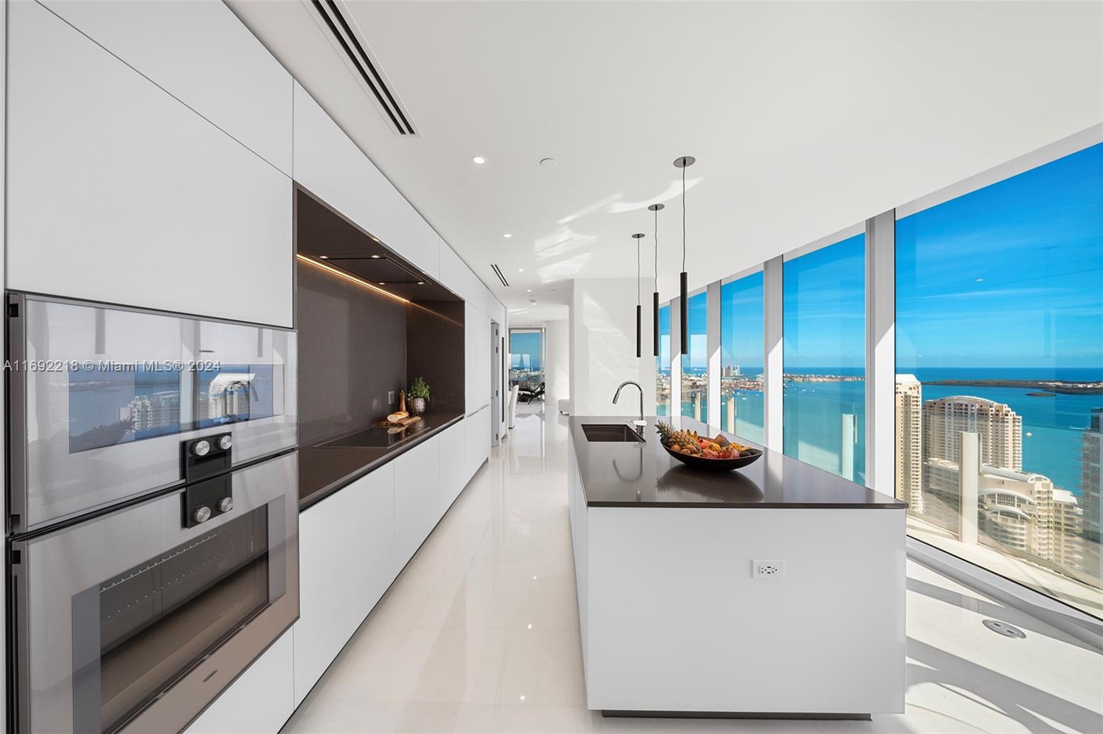 300 Biscayne Blvd Way # 4701