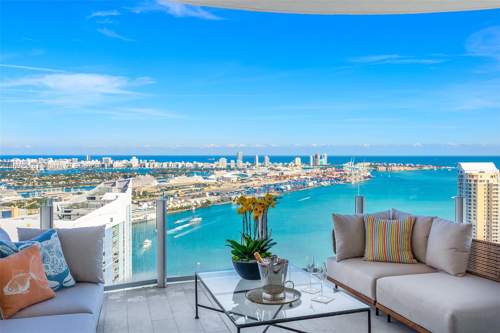 300 Biscayne Blvd Way # 4701