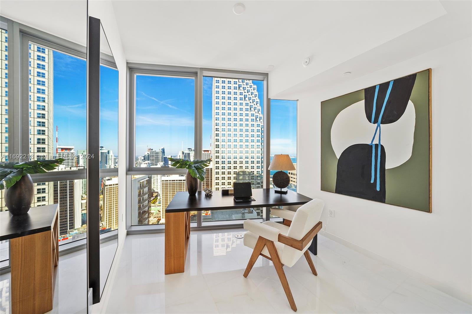 300 Biscayne Blvd Way # 4701