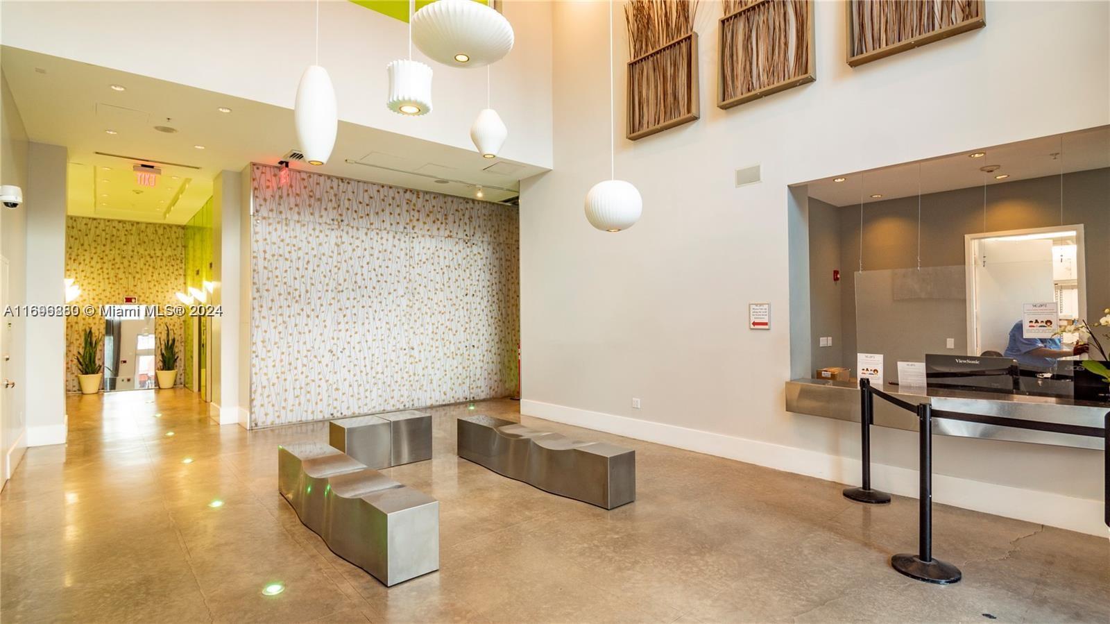 133 NE 2nd Ave # 1710