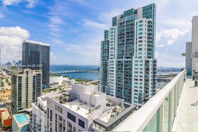 133 NE 2nd Ave # 1710