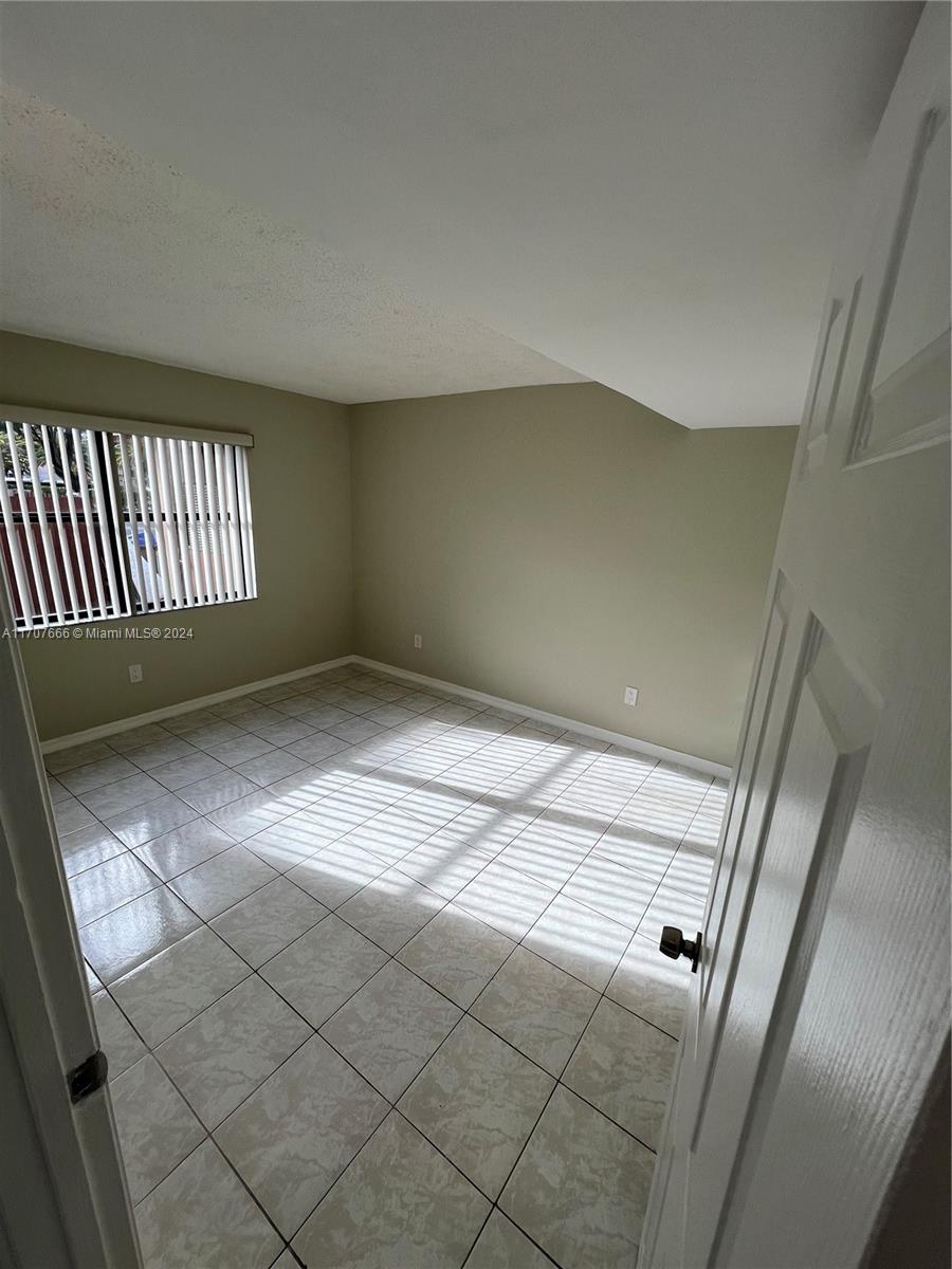 14853 SW 104th St # 12 Unit: 13-12