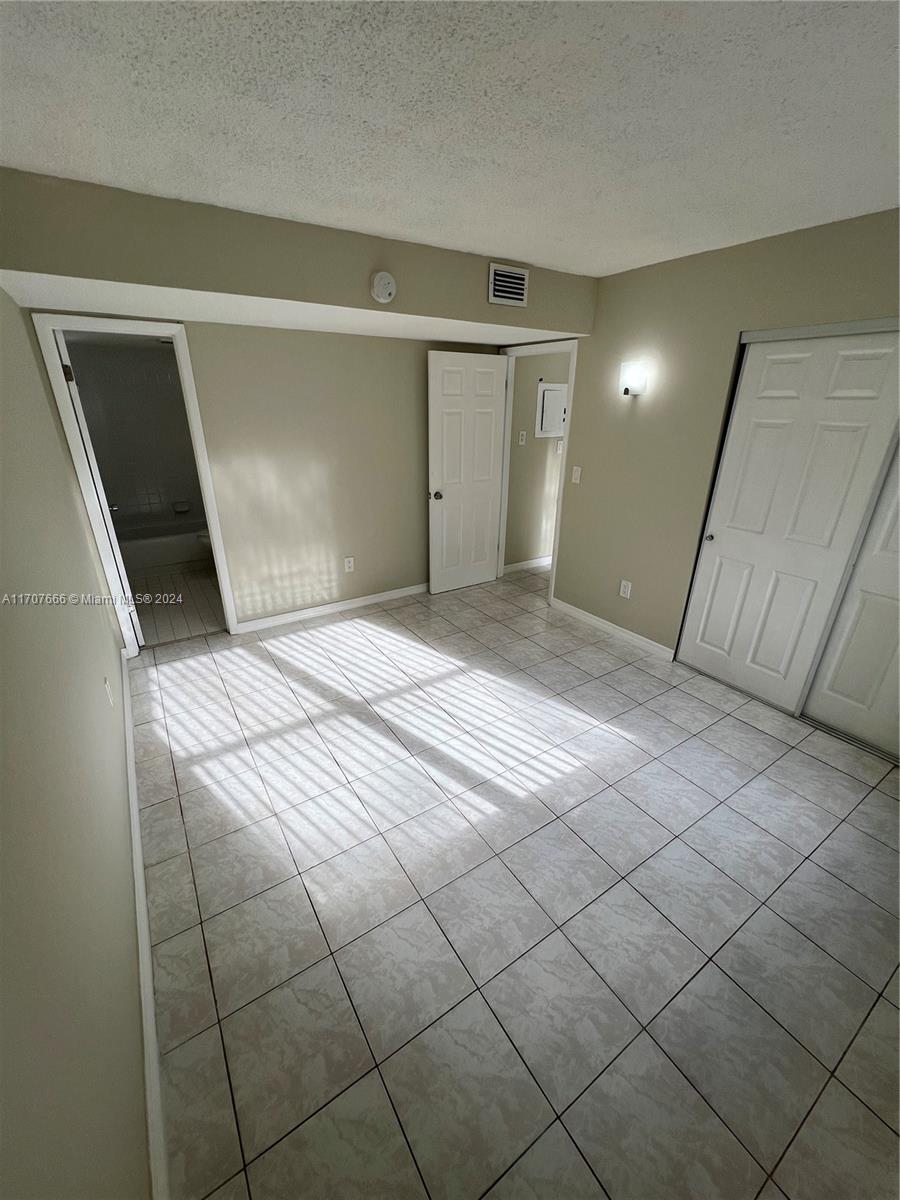 14853 SW 104th St # 12 Unit: 13-12