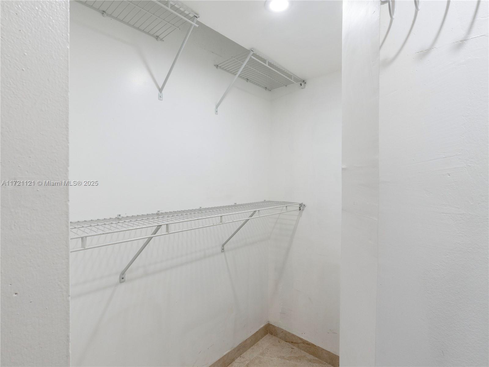 4707 NW 7th St # 8 Unit: 405-8