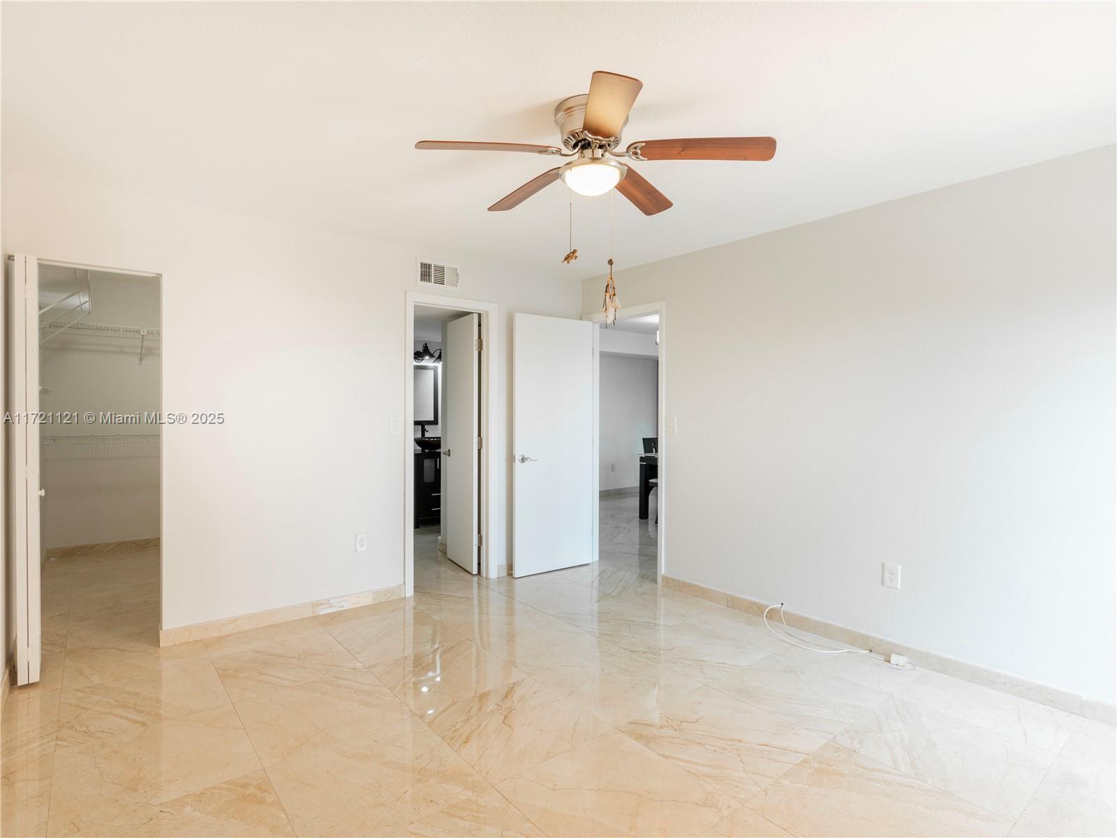 4707 NW 7th St # 8 Unit: 405-8