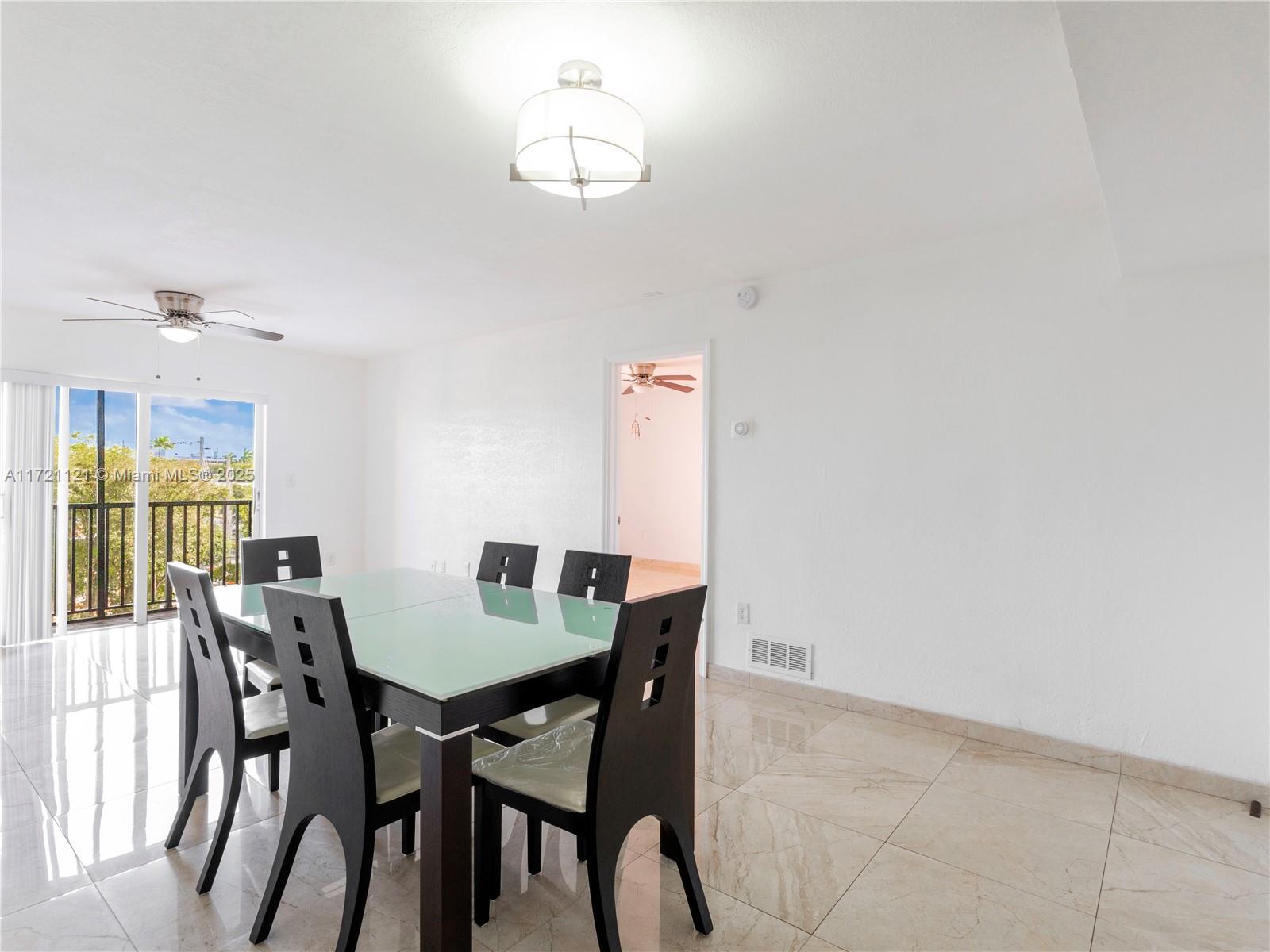 4707 NW 7th St # 8 Unit: 405-8