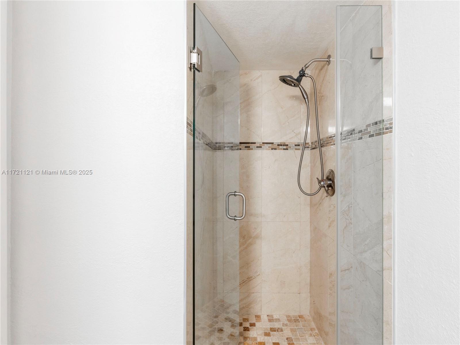 4707 NW 7th St # 8 Unit: 405-8