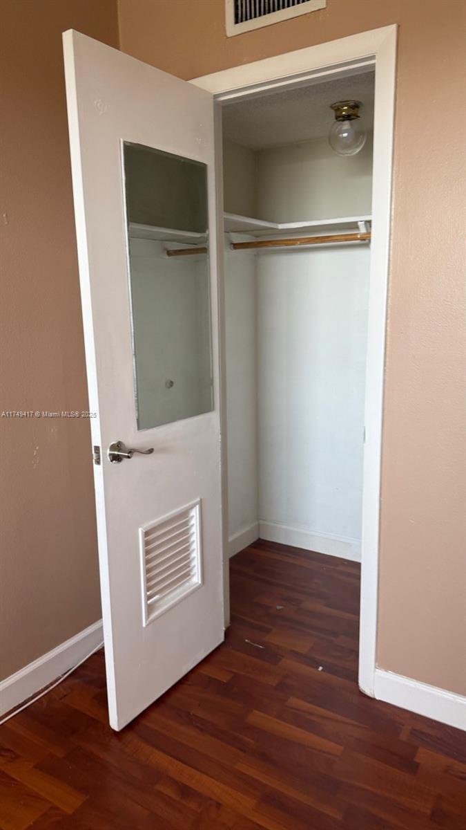 8950 NE 8th Ave # 405