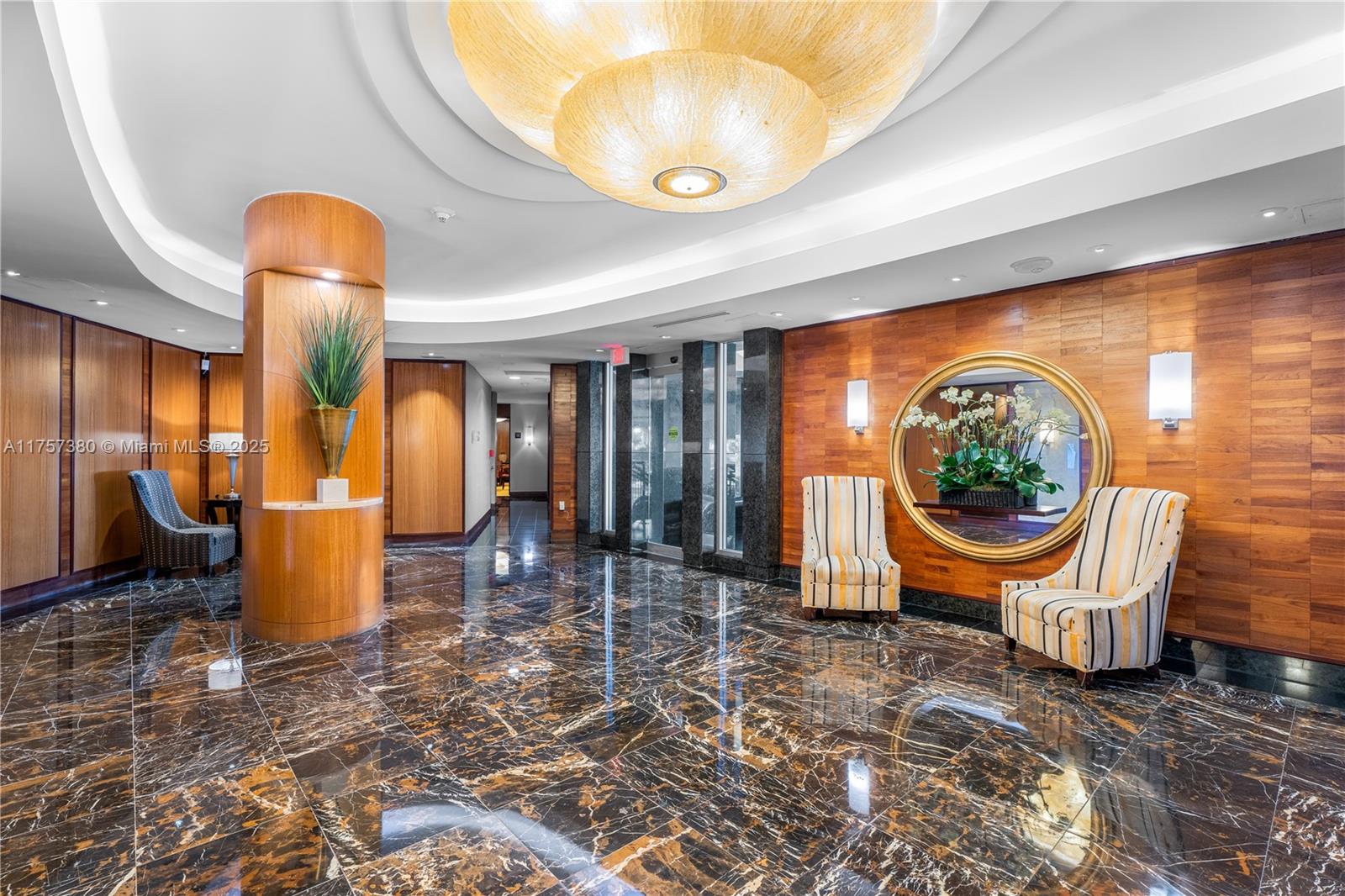 5660 Collins Ave # 7D