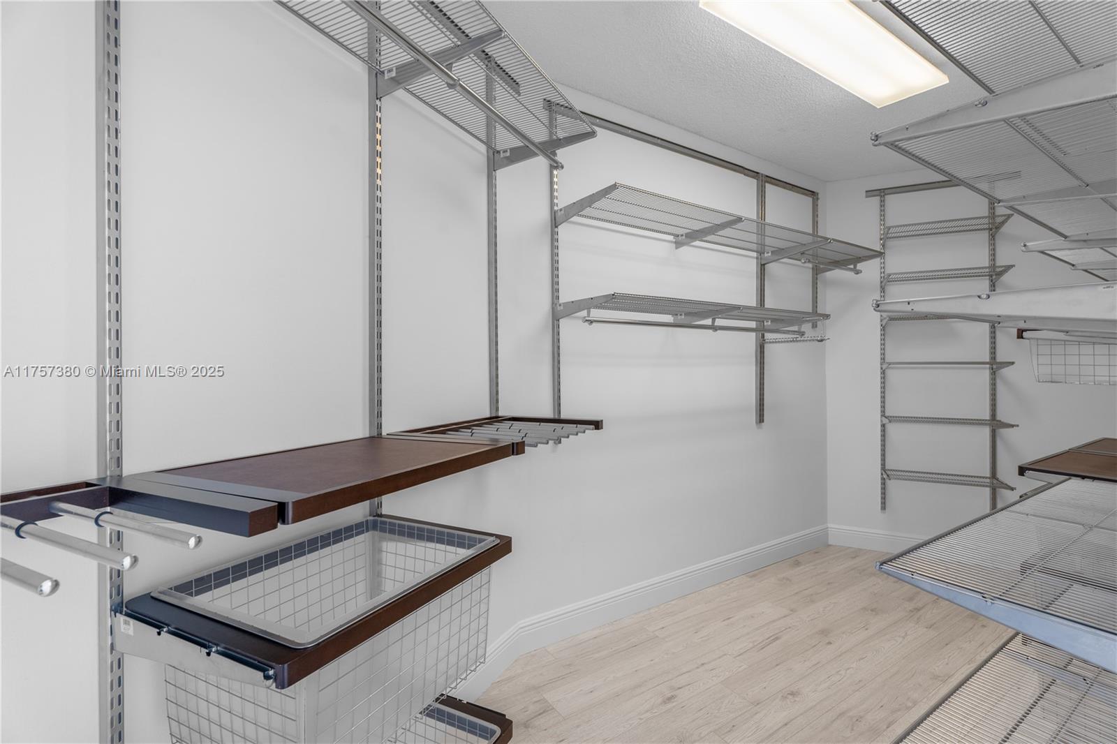 5660 Collins Ave # 7D