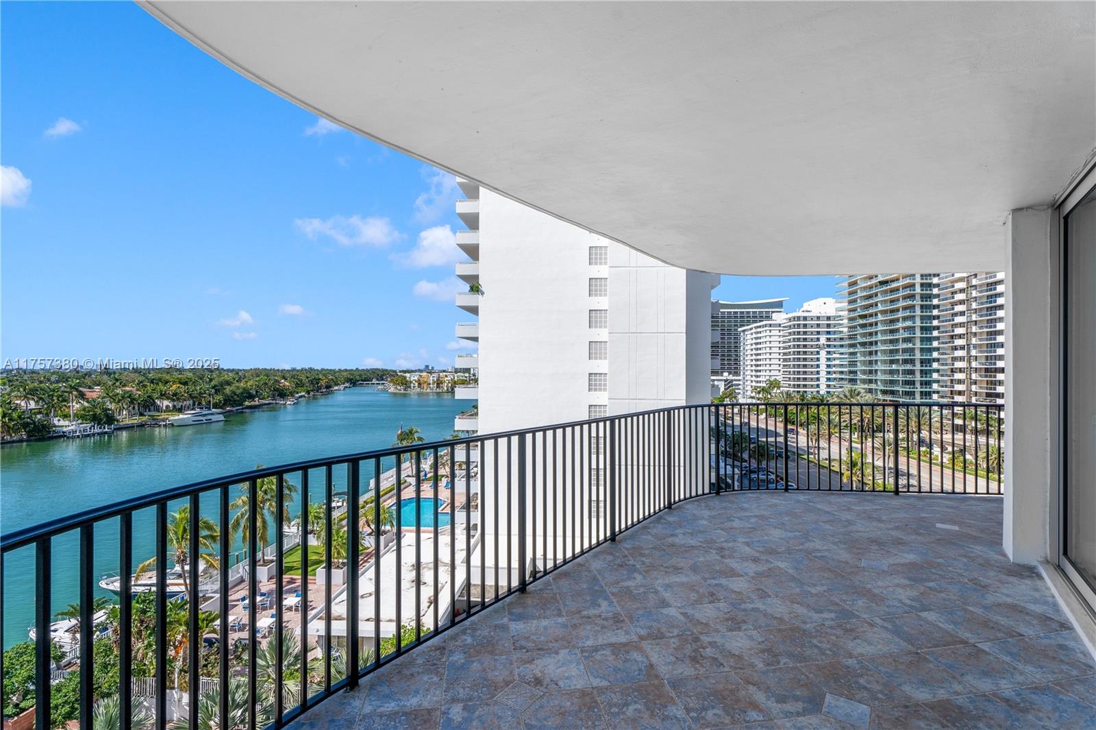 5660 Collins Ave # 7D