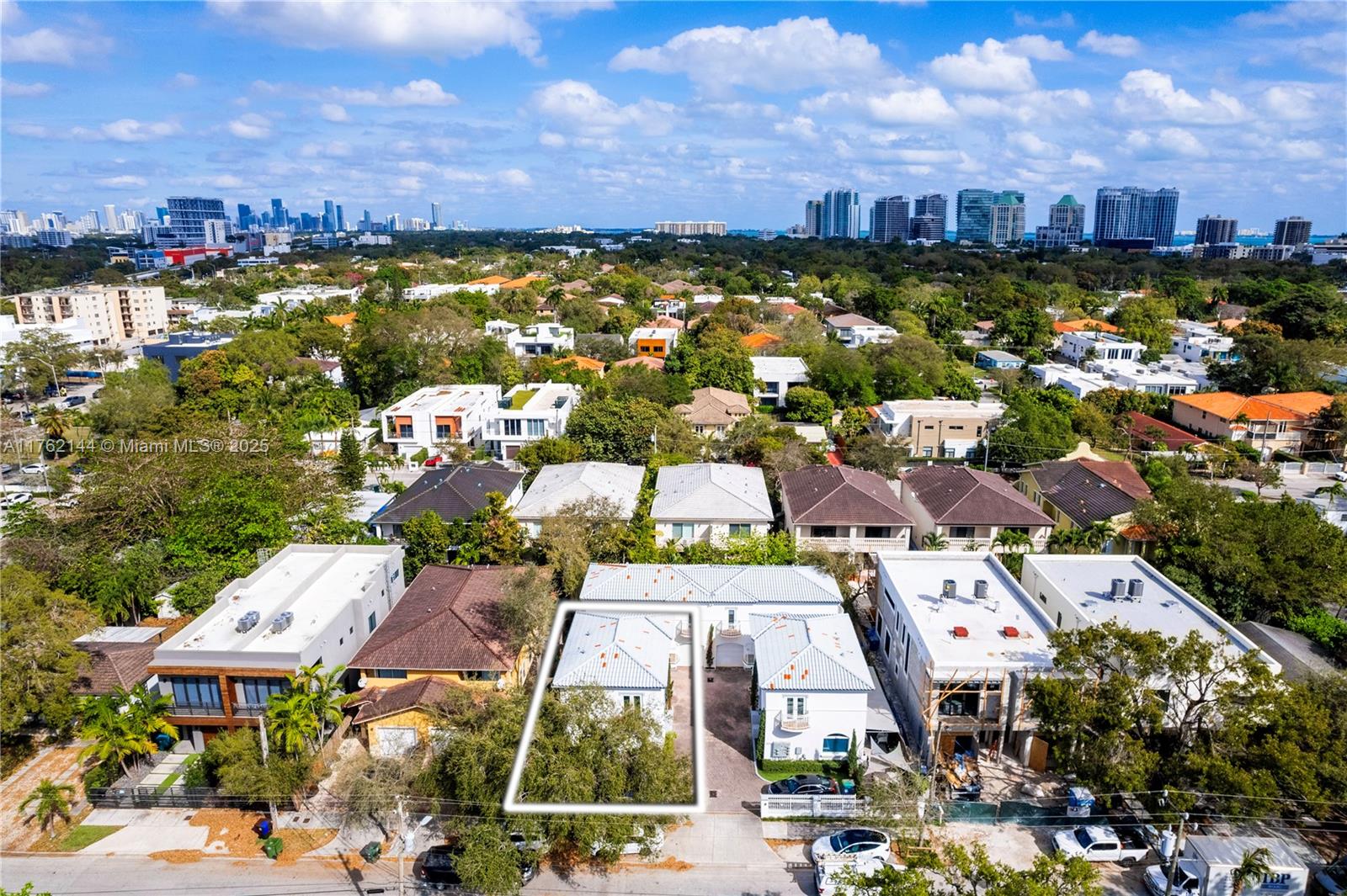 3055 Hibiscus St # 3055