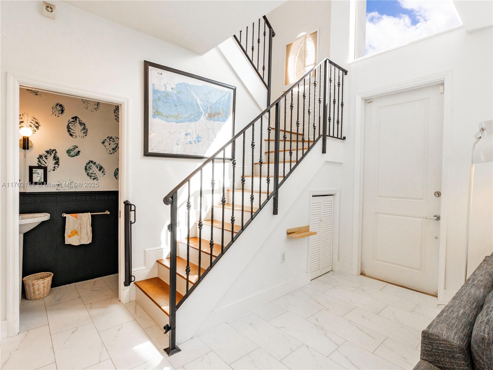 3055 Hibiscus St # 3055