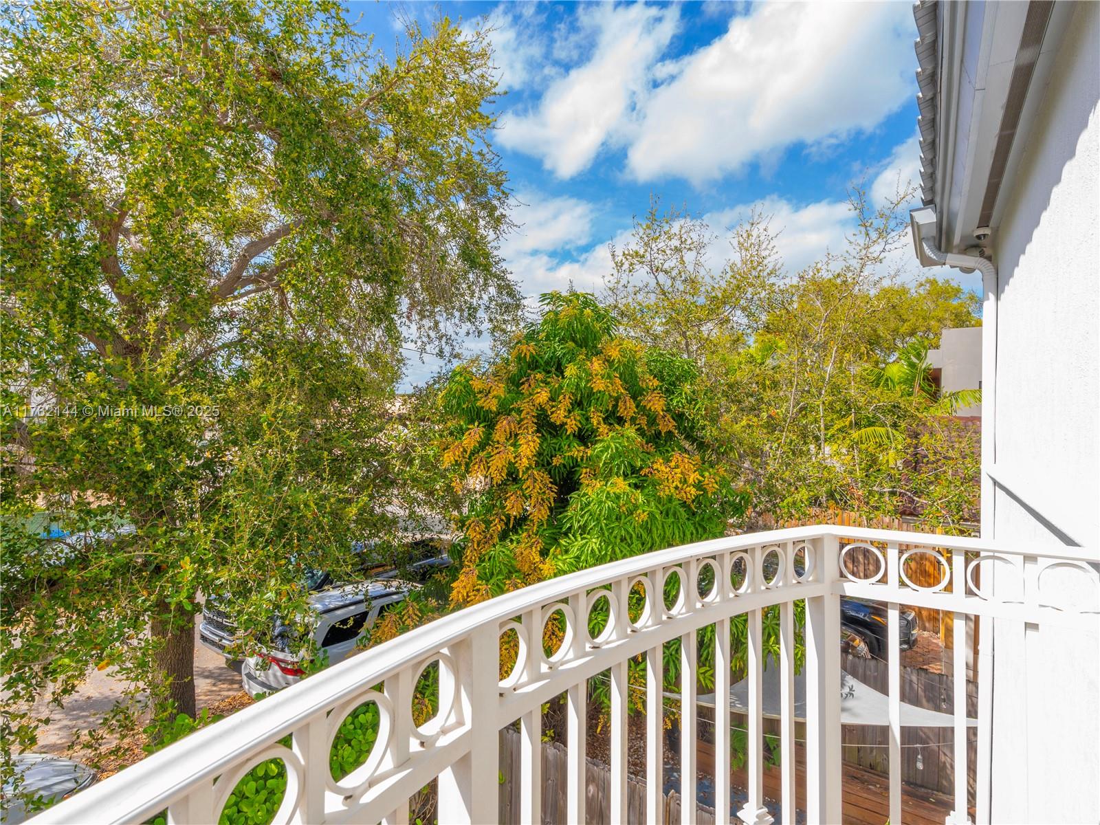 3055 Hibiscus St # 3055