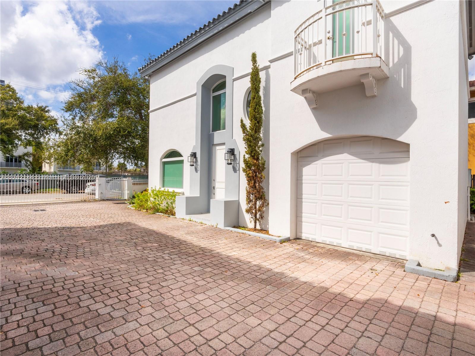 3055 Hibiscus St # 3055