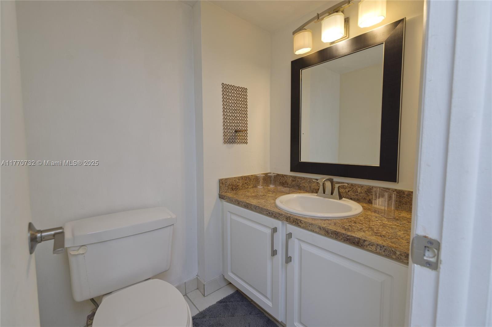 3750 NE 169th St # 205