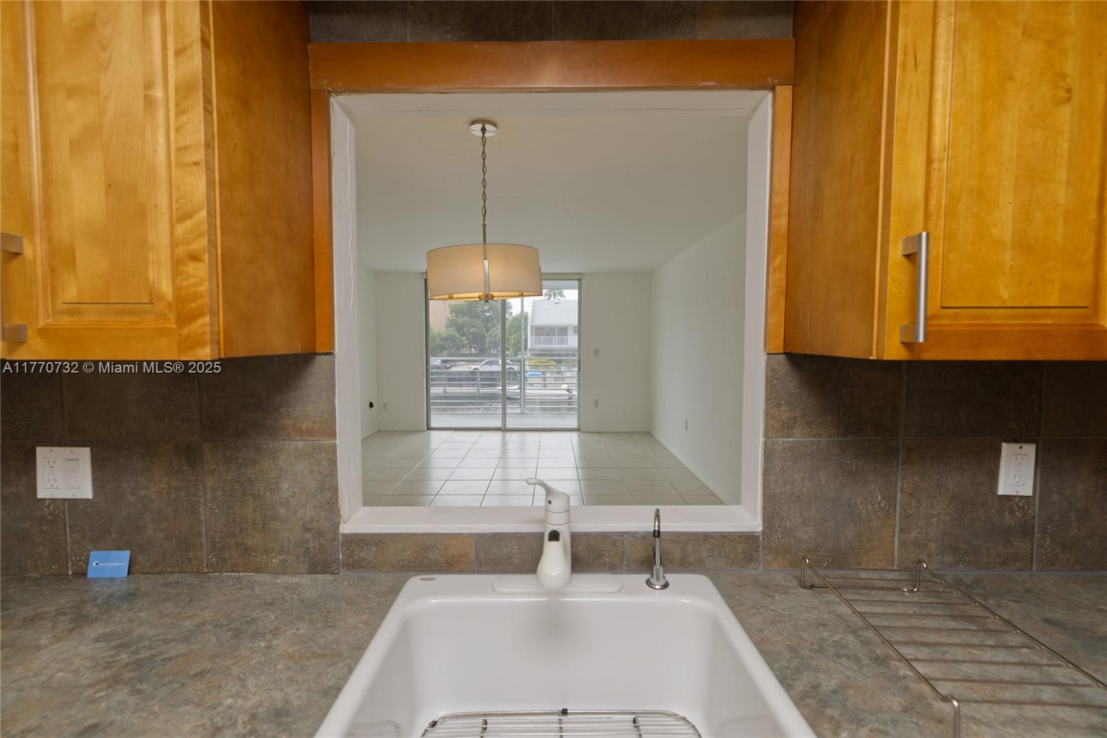 3750 NE 169th St # 205