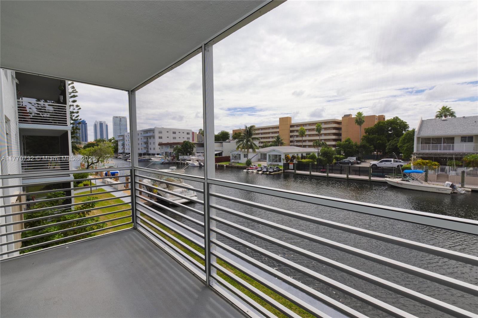 3750 NE 169th St # 205