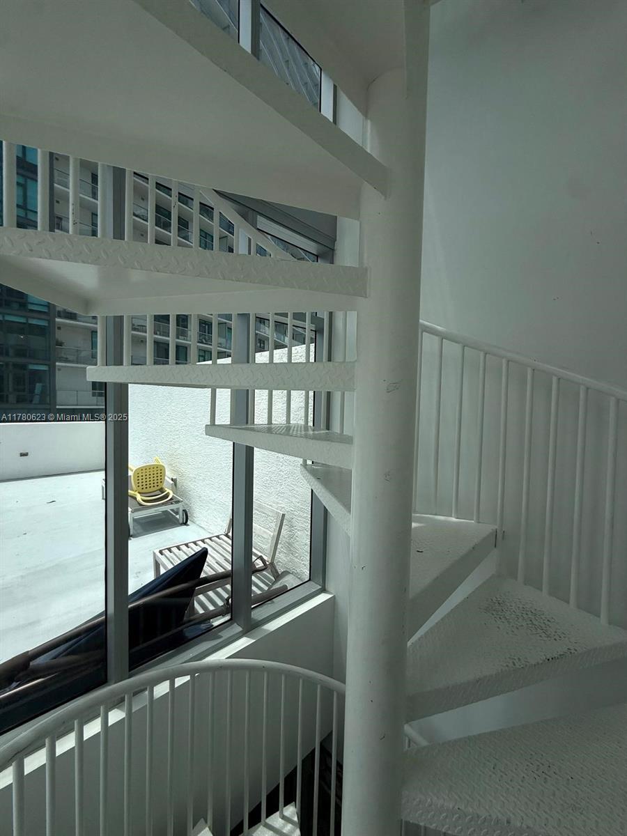 3301 NE 1st Ave # 11 Unit: PH-11