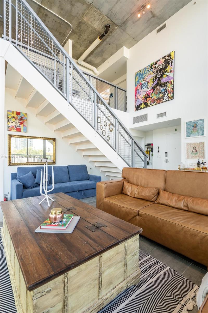 3301 NE 1st Ave # 11 Unit: PH-11