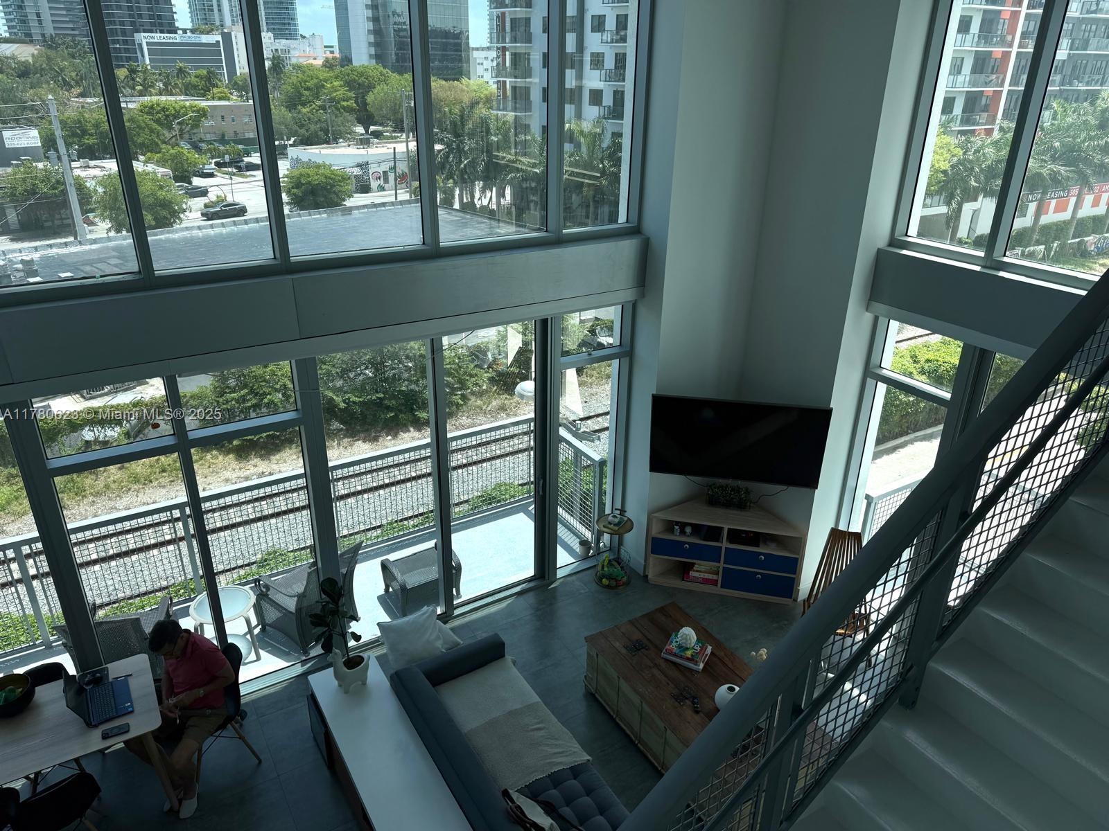 3301 NE 1st Ave # 11 Unit: PH-11