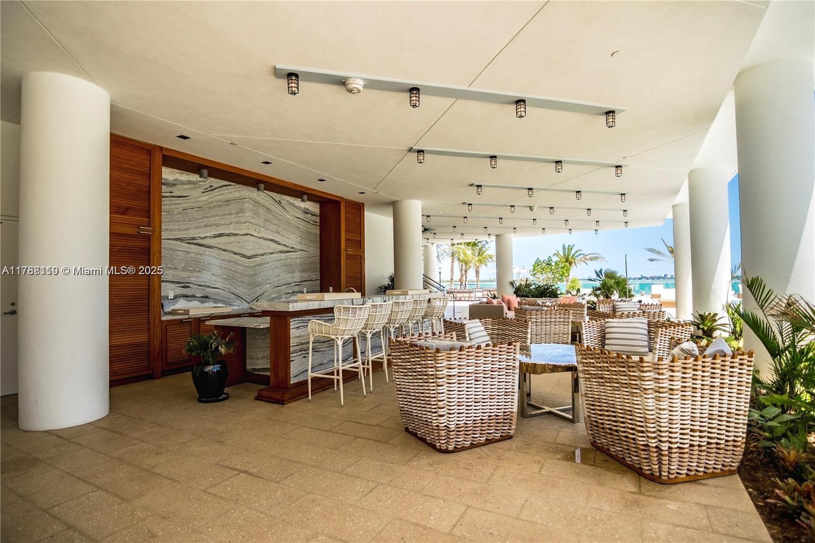 2900 NE 7th Ave # 3007