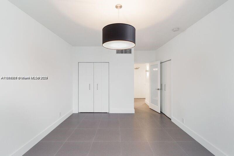 880 NE 69th St # 12Q