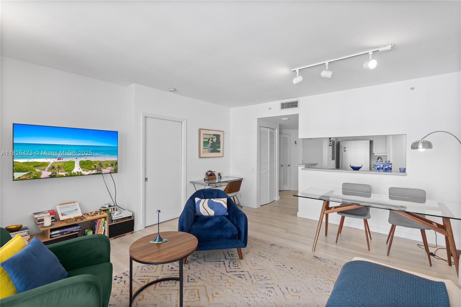 701 Brickell Key Blvd # 1408