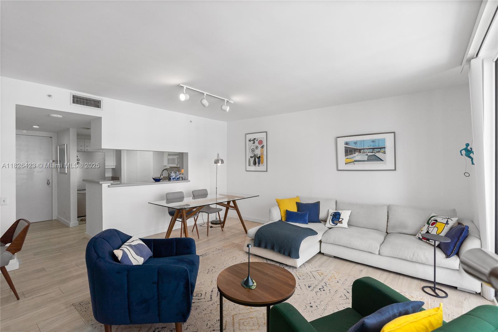 701 Brickell Key Blvd # 1408