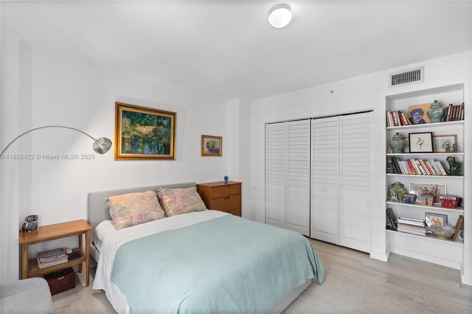 701 Brickell Key Blvd # 1408