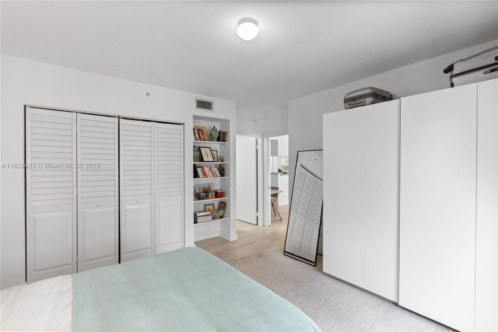 701 Brickell Key Blvd # 1408