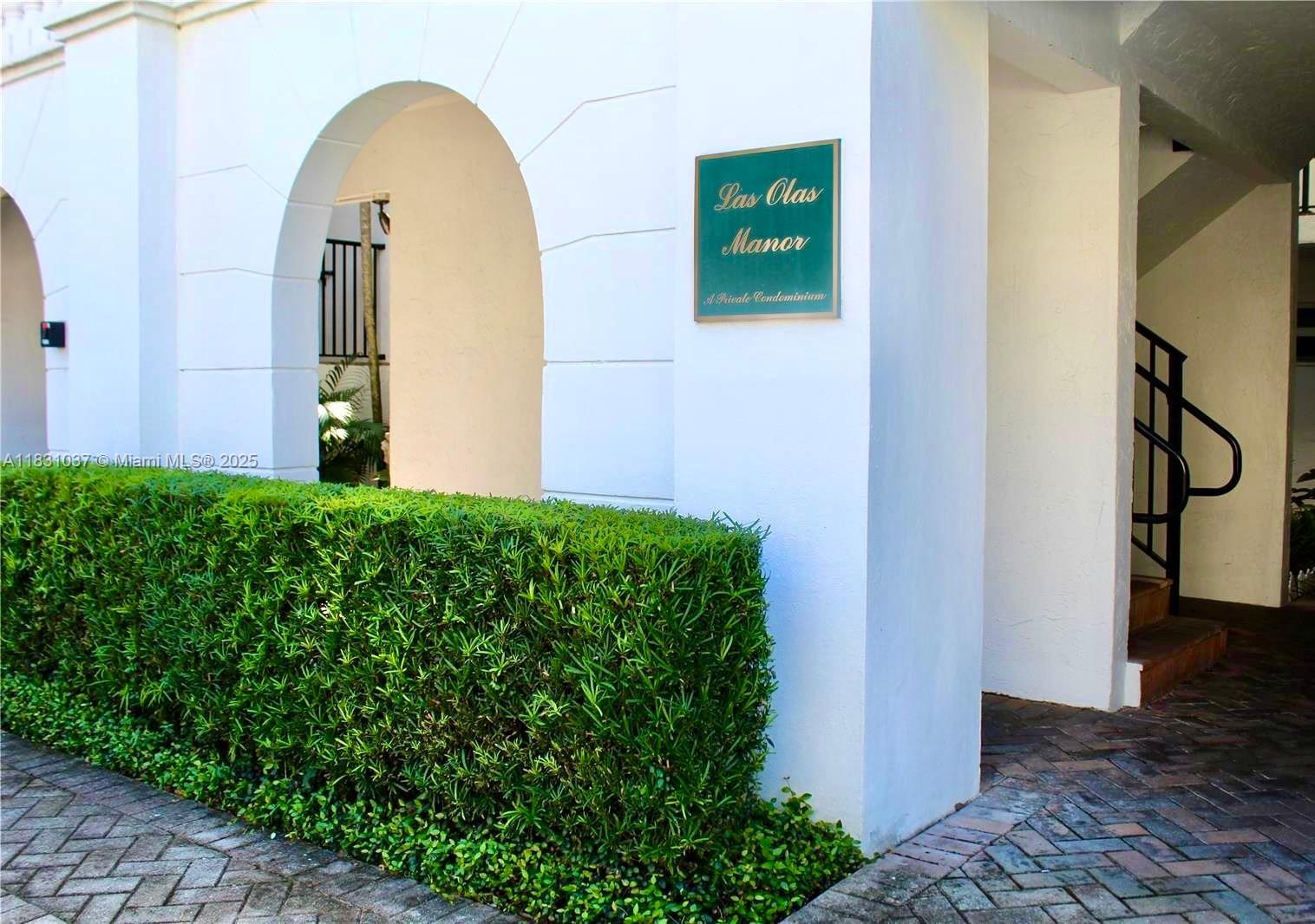 1212 SE 2nd Ct # 103