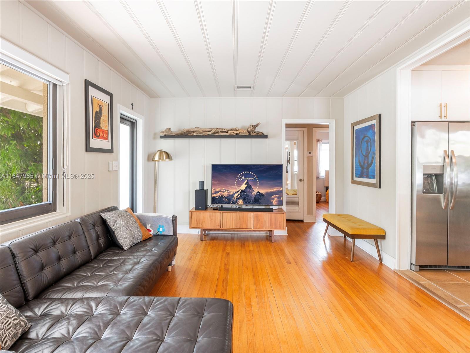 32 Hammond Dr
