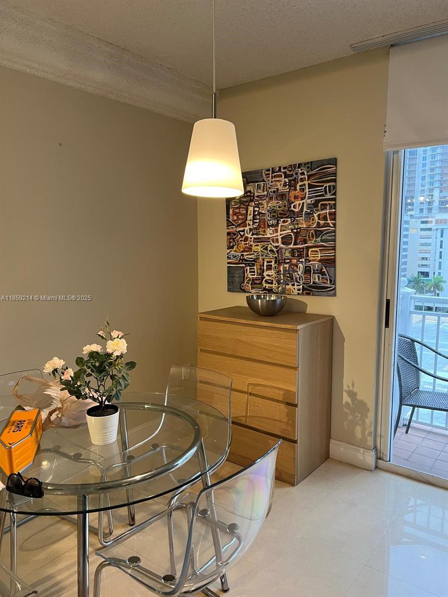 185 SE 14th Ter # 809