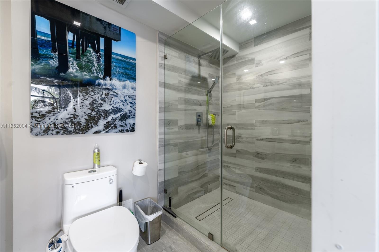 16546 NE 26th Ave # 4F