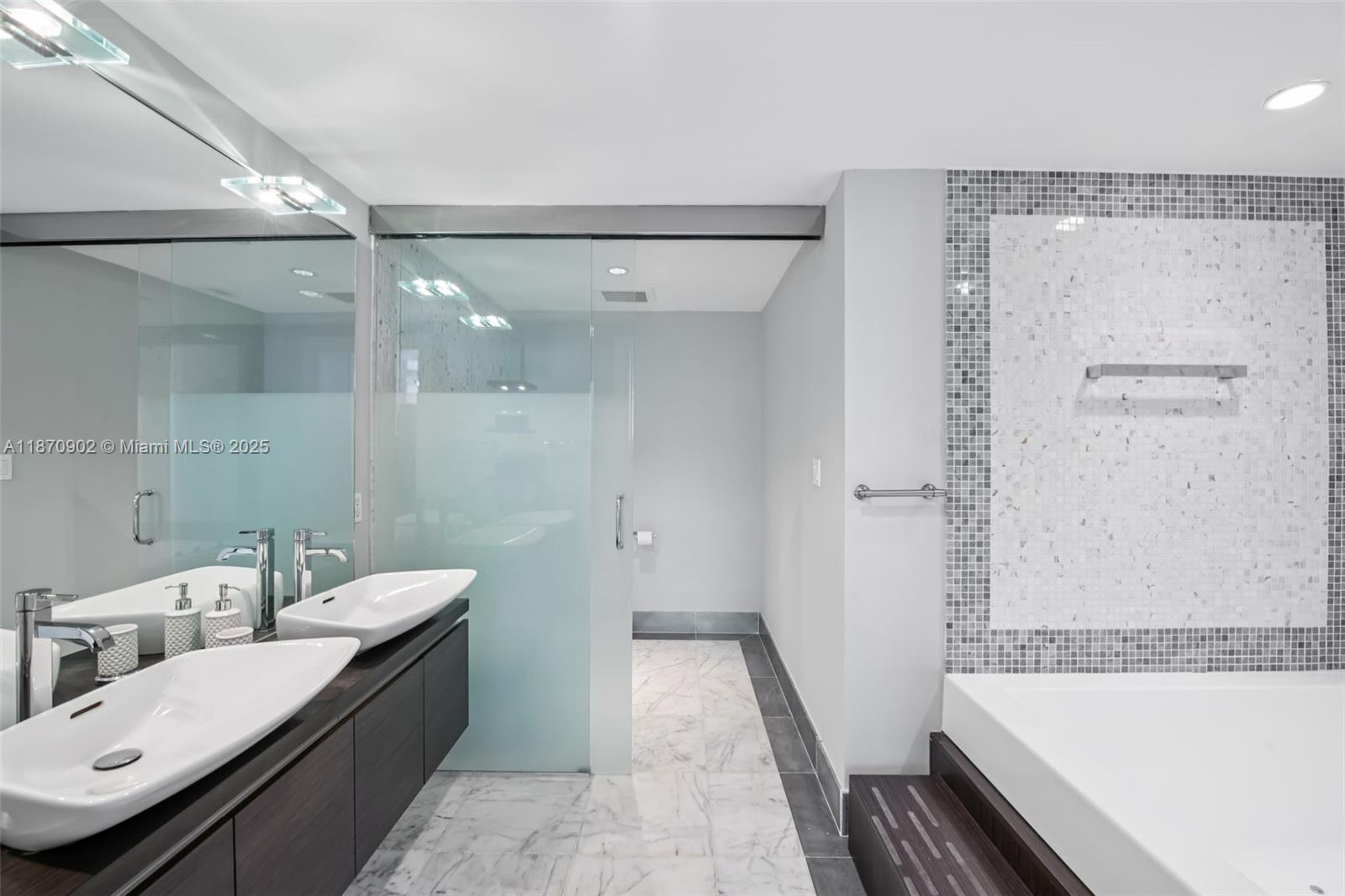 200 Biscayne Boulevard Way # 3113