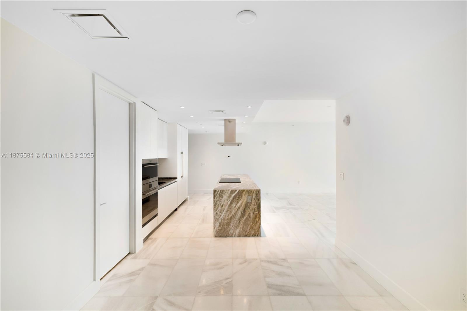 700 NE 26th Ter # 902