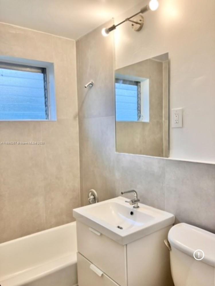 2538 SW 11th St # 2, Miami Unit: 2