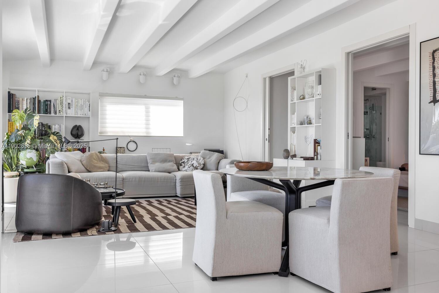 325 Ocean Dr # 210, Miami Beach Unit: 210