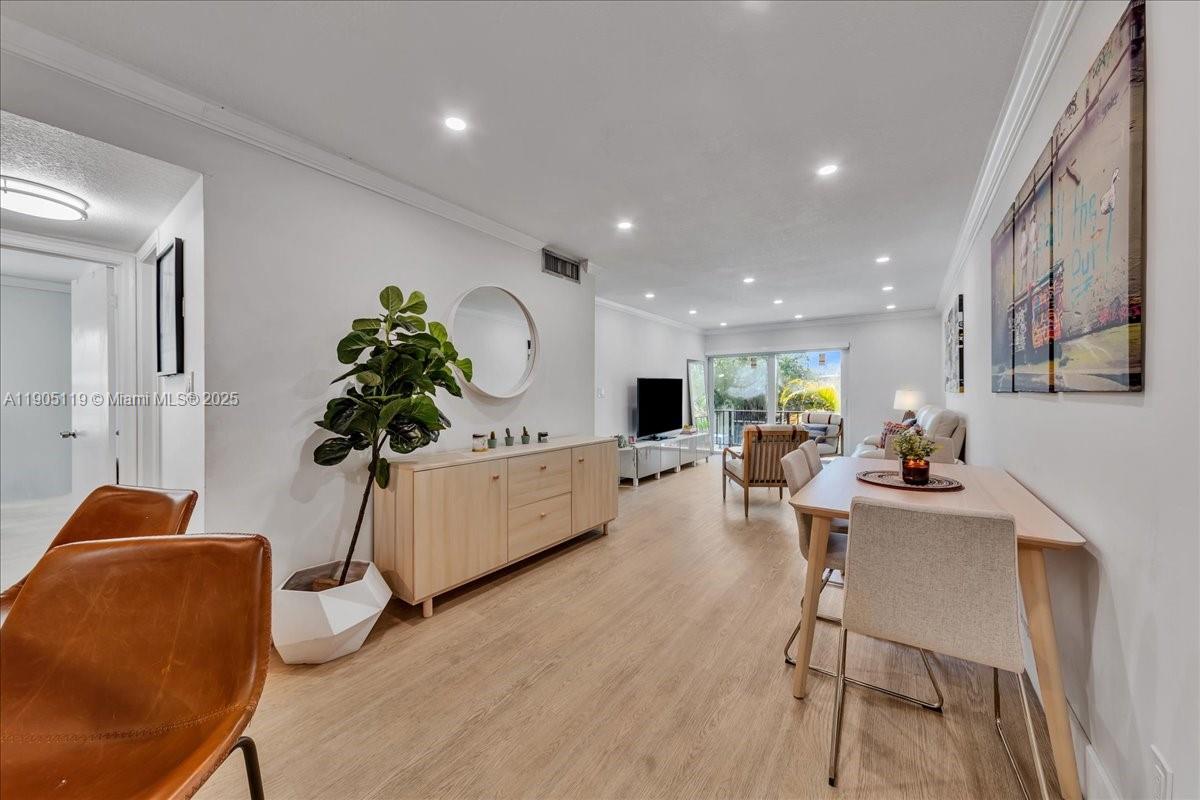 9225 SW 87th Ave # A12